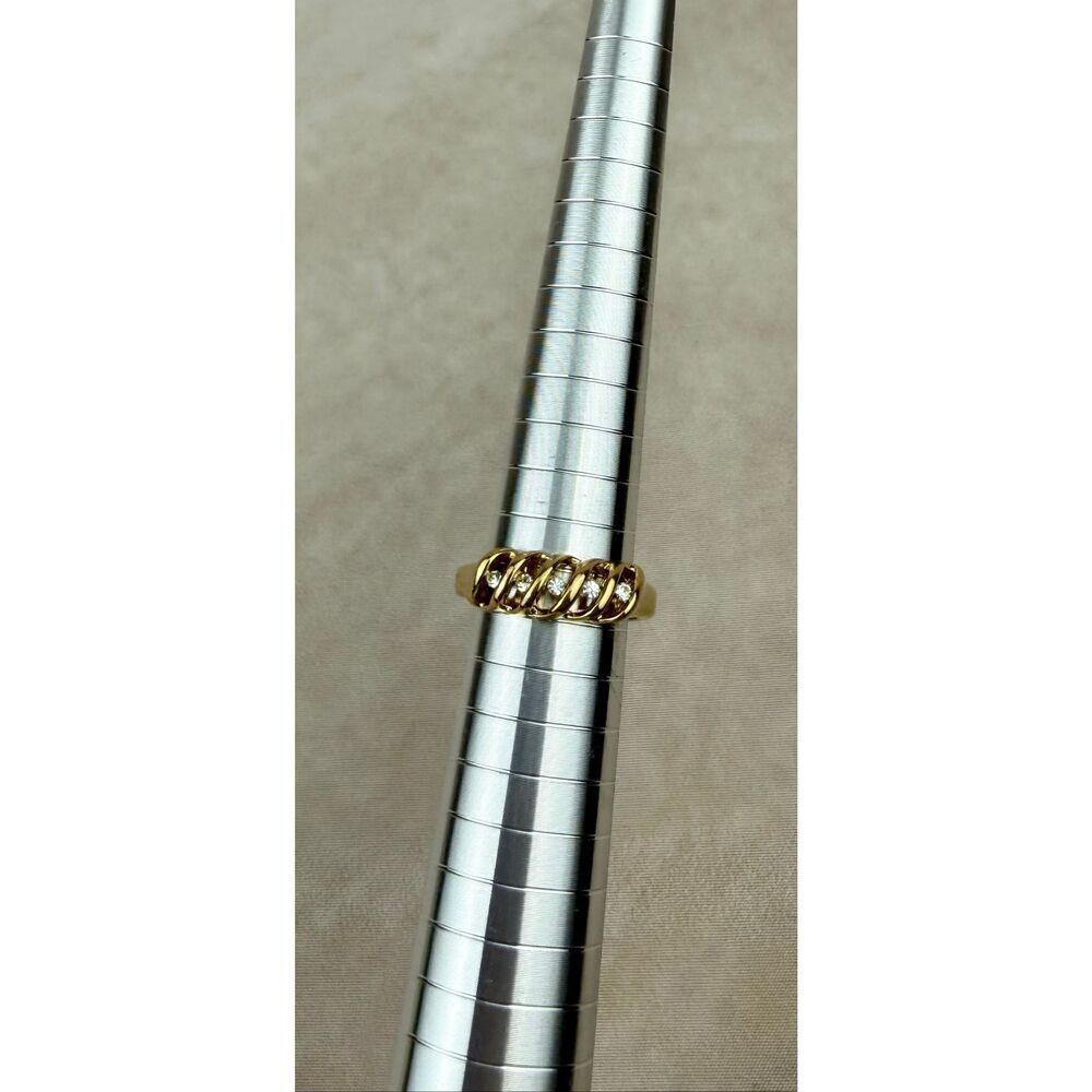 Vintage Gold Tone Wavy Setting Ring CZ Piece Size 6.75